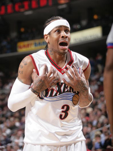 足球世界杯亚洲区预选赛关键比赛回顾（亚洲世预赛关键对决盘点）