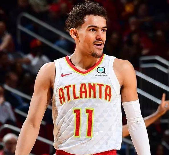 篮球湖人主帅公开力挺球队核心：不可动摇（湖人主帅公开声援核心球员：地位不可撼动）