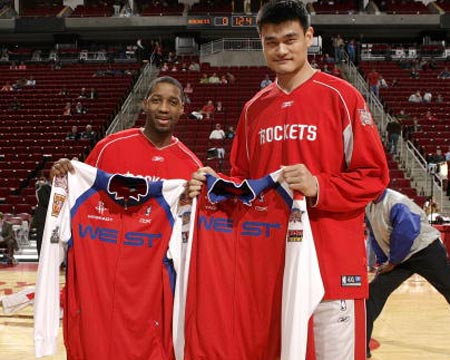 米体：弗拉霍维奇愿意留在尤文，但薪水始终是个问题（米体：弗拉霍维奇倾向留守尤文，薪资问题仍是关键障碍）