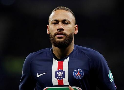 跟队记者：国米已经与16岁边锋杰齐达成续约协议（队记：国米已与16岁边锋杰齐完成续约）