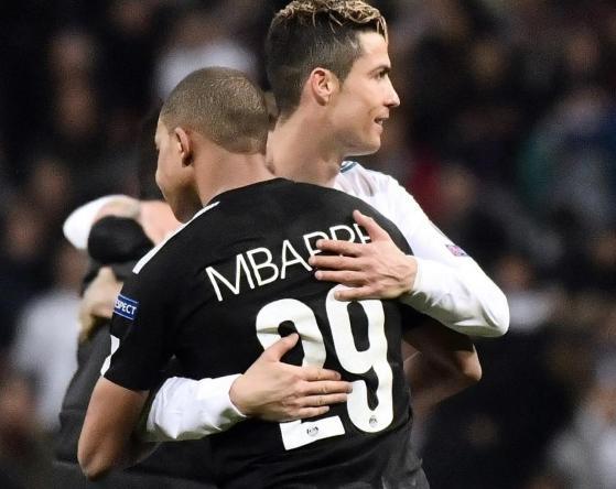 新门将新中锋？阿莫林：我们在努力提升球队，这也取决于市场（阿莫林：球队补强看市场，门将与中锋引援正推进）