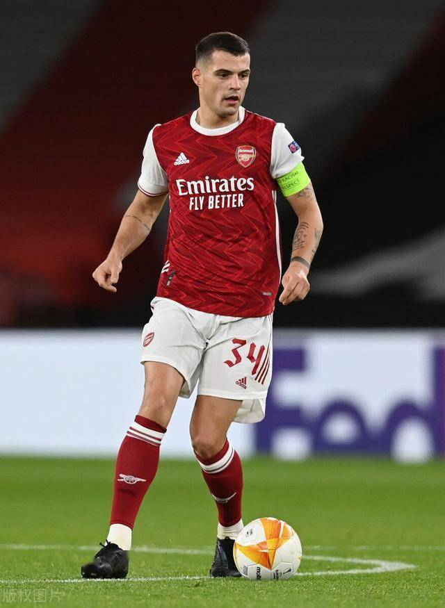 国安内部人士：传闻说俱乐部要解散、欠薪8个月都是谣言（国安内部人士辟谣：俱乐部解散及拖欠8个月薪资均不属实）