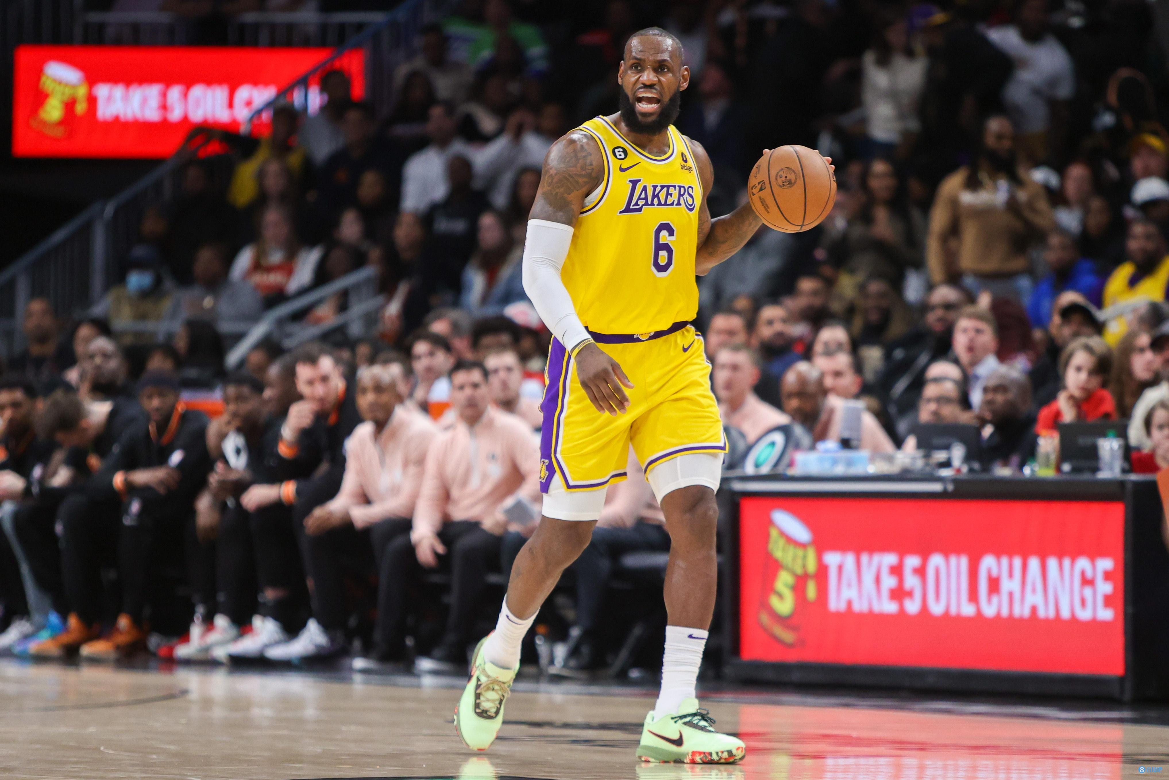 如何有效地练习投篮节奏？（怎样高效提升投篮节奏？）